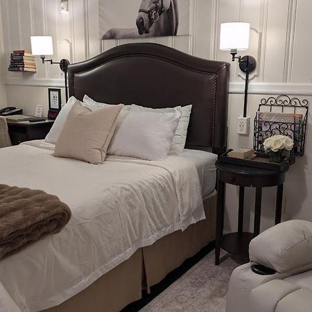Amherst Inn - Virginia エクステリア 写真