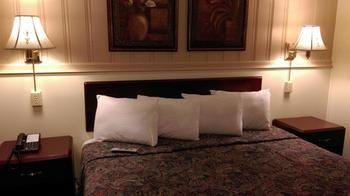 Amherst Inn - Virginia エクステリア 写真