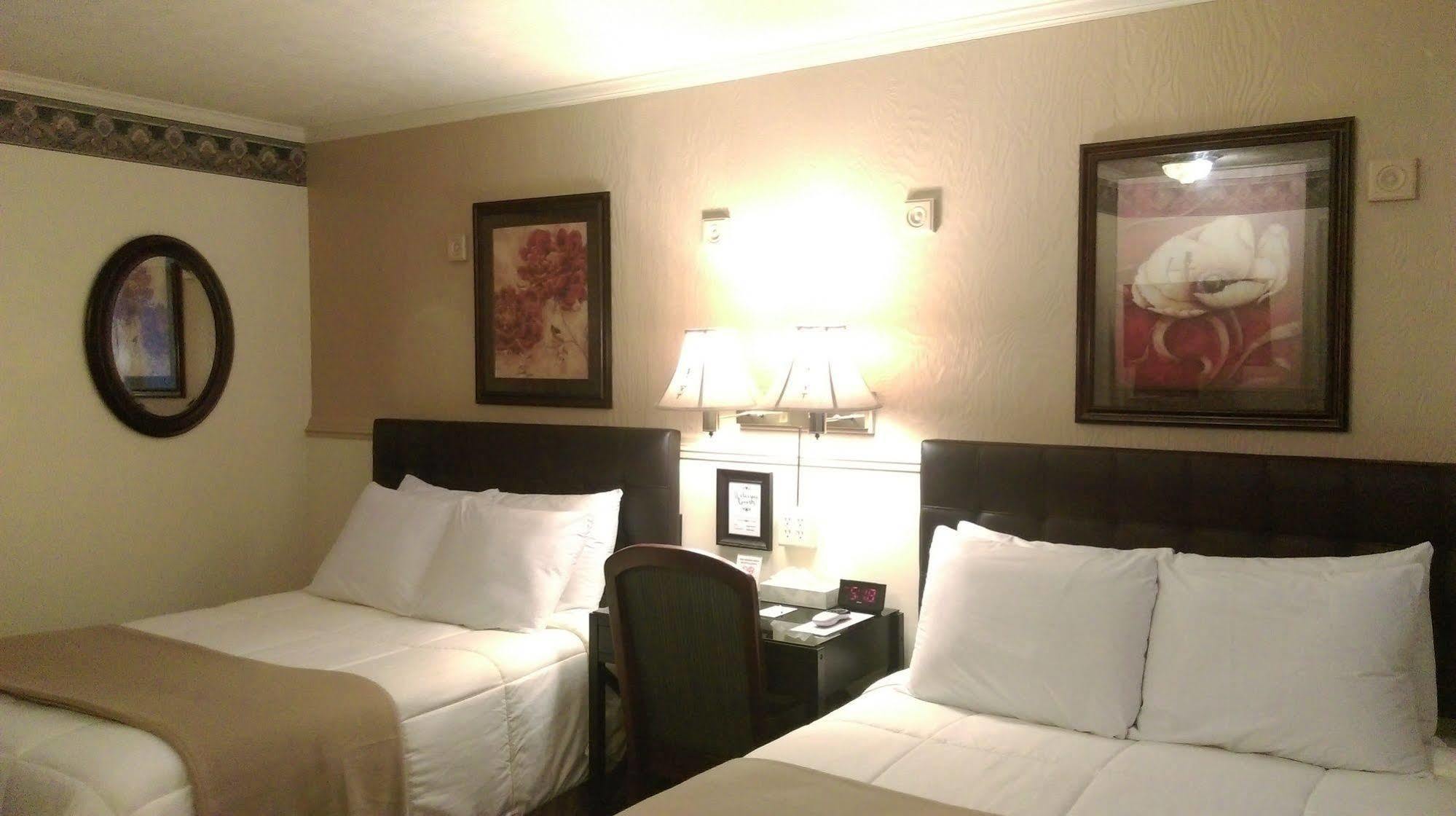 Amherst Inn - Virginia エクステリア 写真